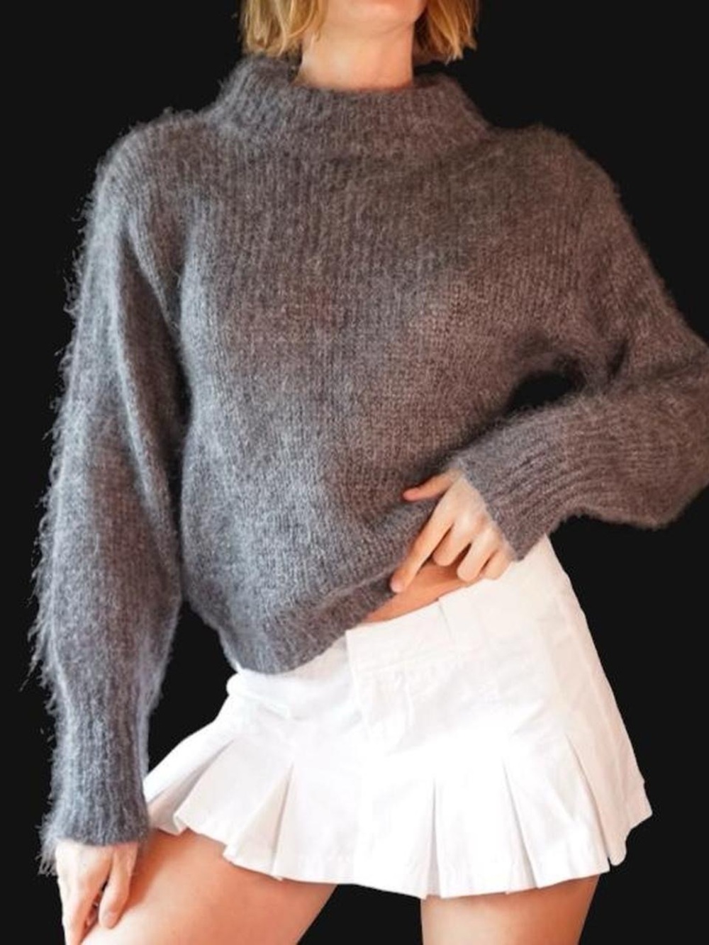 Vintage 90s grey fuzzy mohair turtleneck sweater